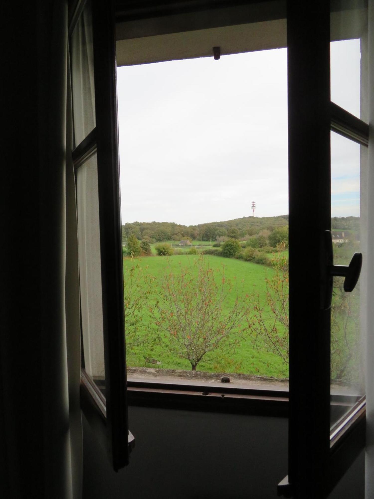 Auberge D'Ici Et D'Ailleurs Cressensac-Sarrazac Kamer foto