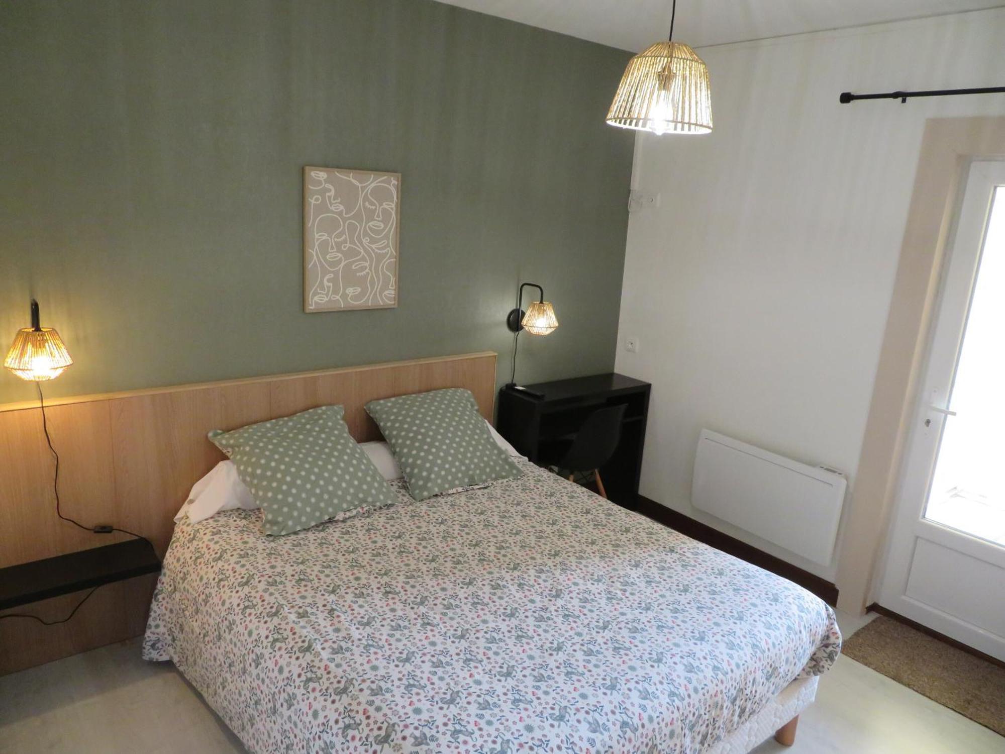 Auberge D'Ici Et D'Ailleurs Cressensac-Sarrazac Kamer foto