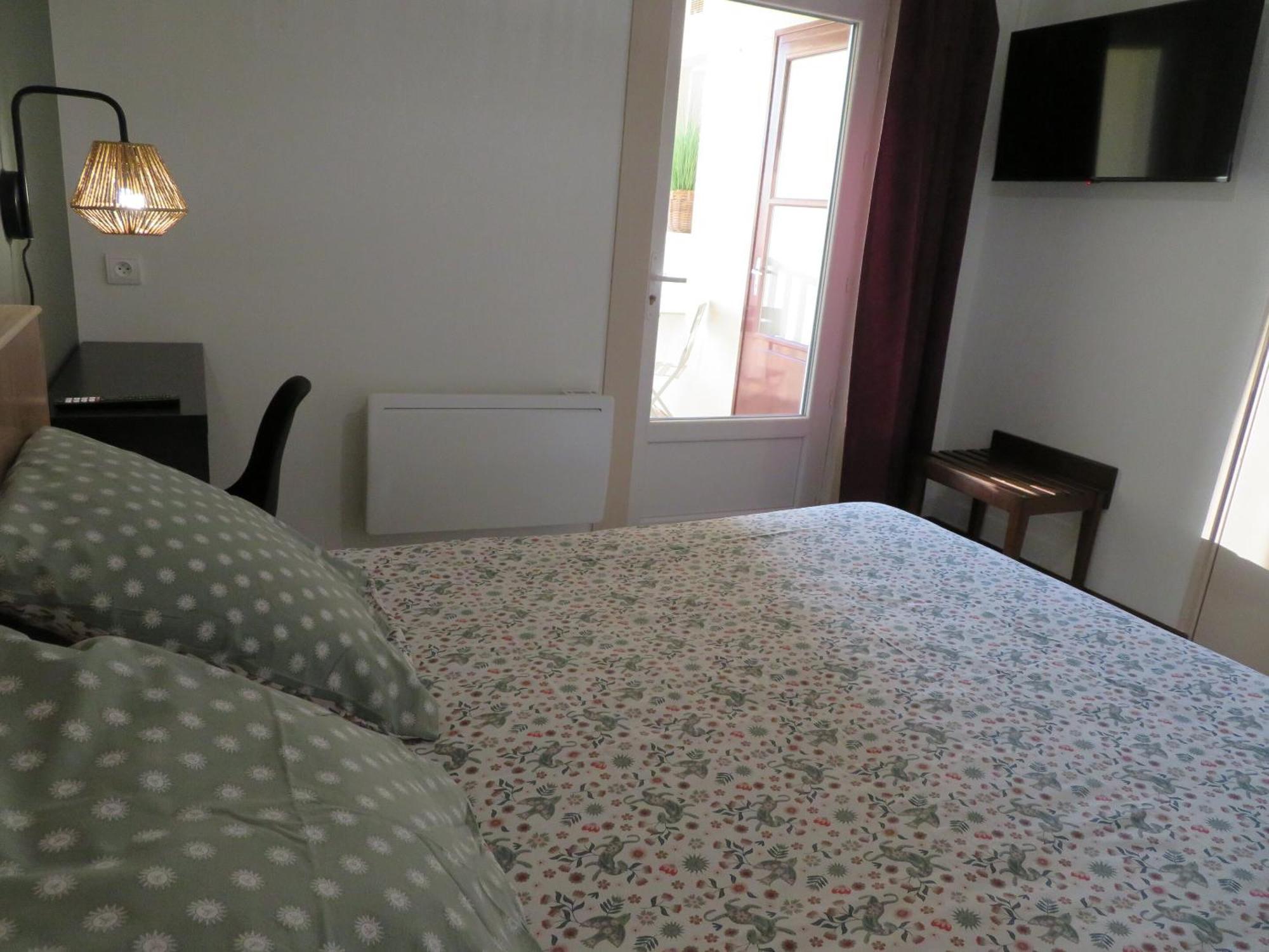 Auberge D'Ici Et D'Ailleurs Cressensac-Sarrazac Kamer foto