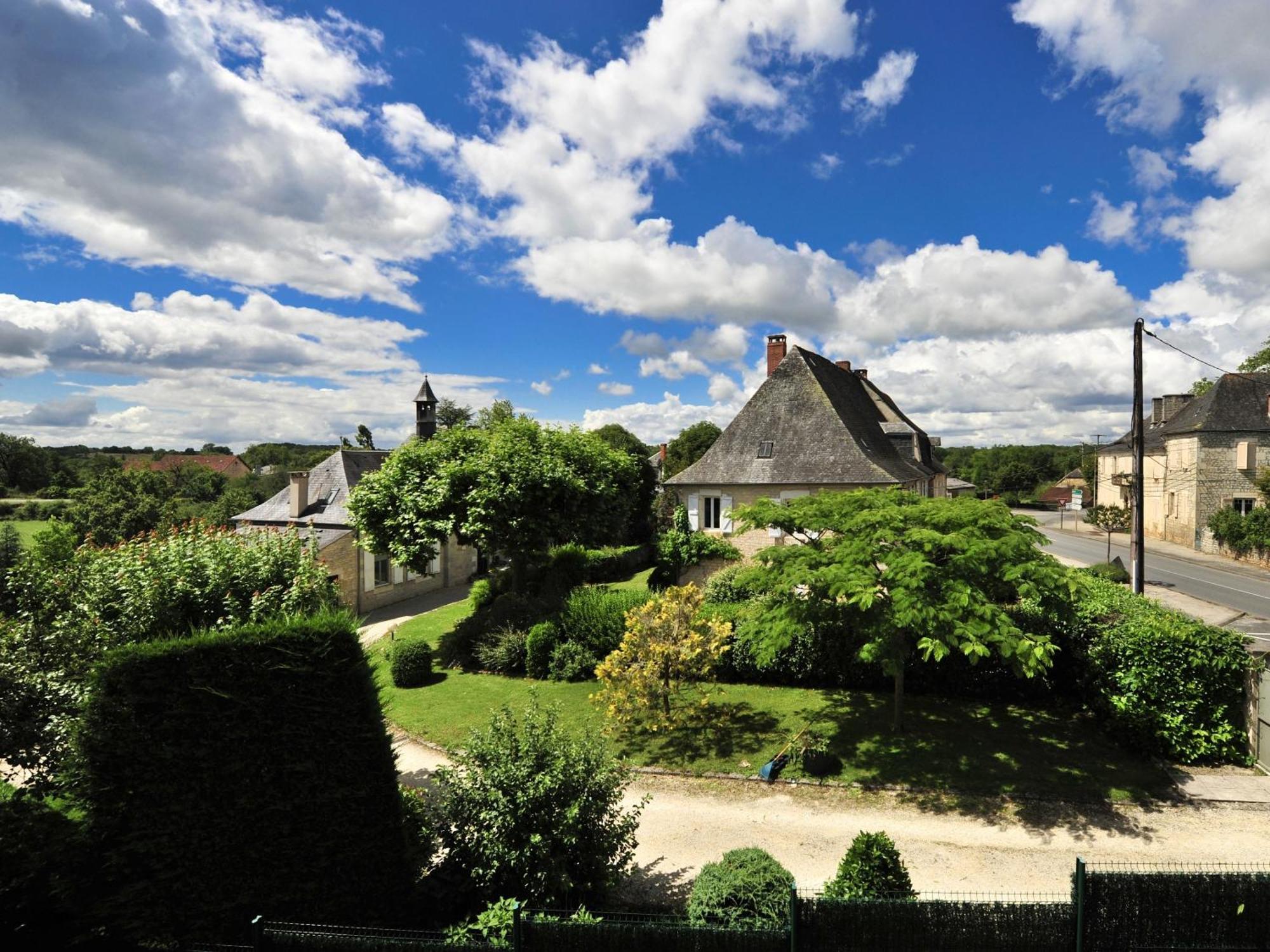 Auberge D'Ici Et D'Ailleurs Cressensac-Sarrazac Kamer foto